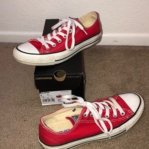 Women’s Converse Shoes